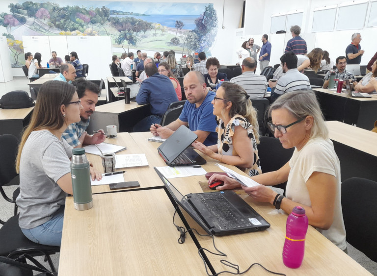 Convocatoria Presentación de Proyectos de Innovación e Incentivo a la Docencia