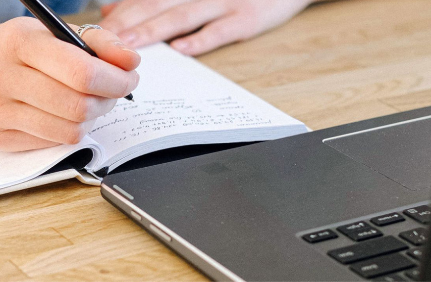 Dictamen de Beca de Formación en Proyectos de Investigación y Desarrollo (PID)