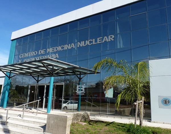 Charla «Un centro de alta complejidad en el sistema de salud entrerriano. Aportes de la ciencia y la tecnología a la atención de la salud»